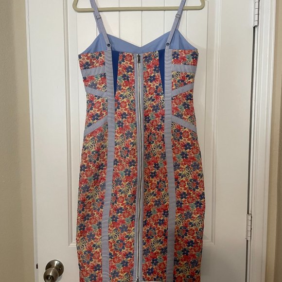 BCBG MaxAzria Cocktail Dress - Picture 2 of 5